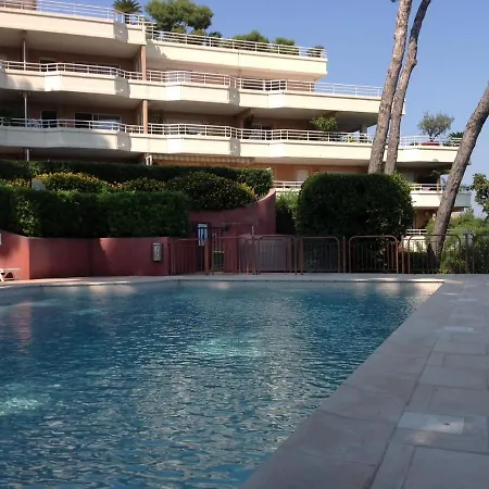 Le Beauvert - Stayinantibes * أنتيب