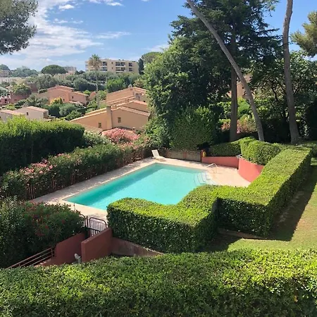 Le Beauvert - Stayinantibes 公寓
